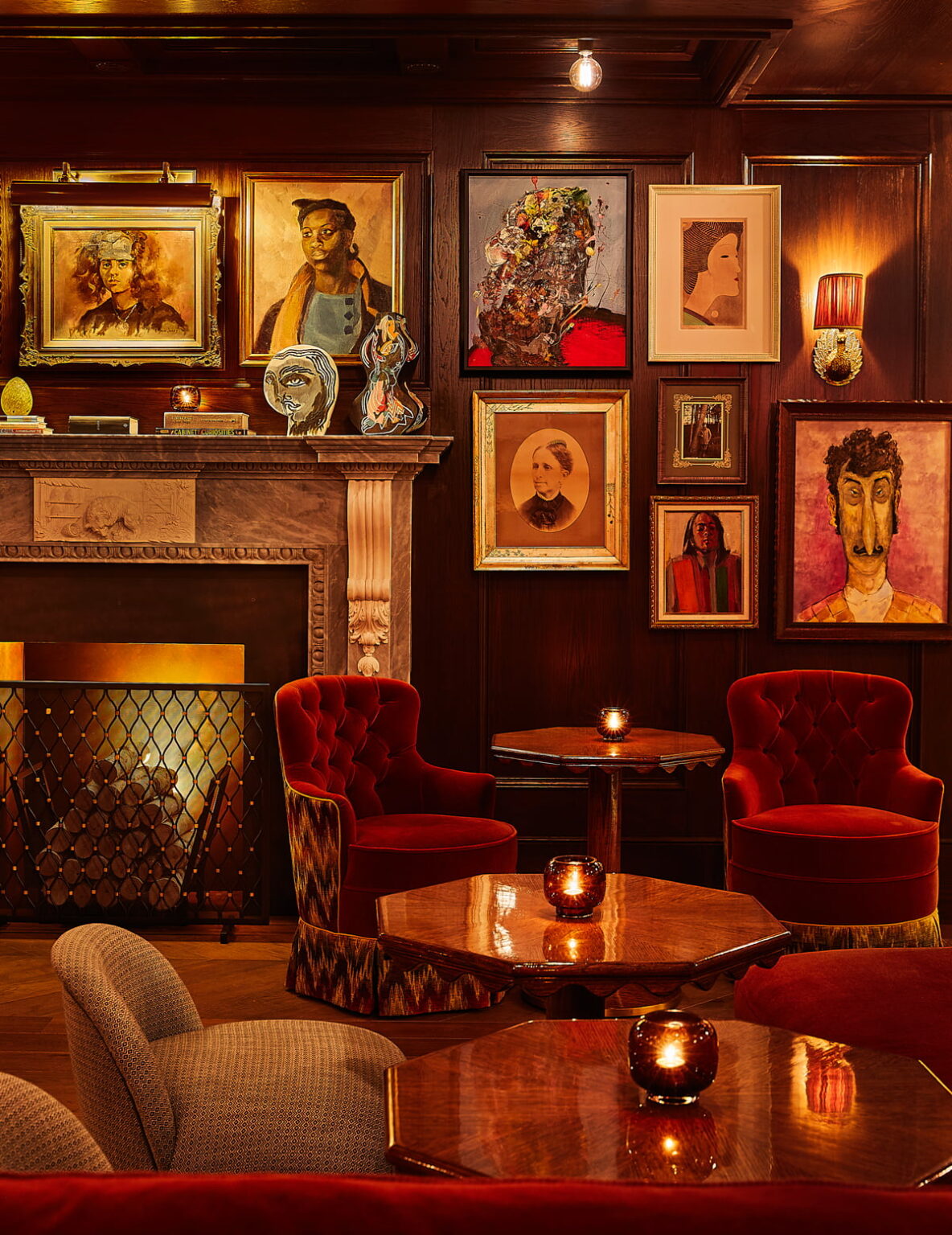 The Portrait Bar In Midtown NYC | The Fifth Avenue Hotel